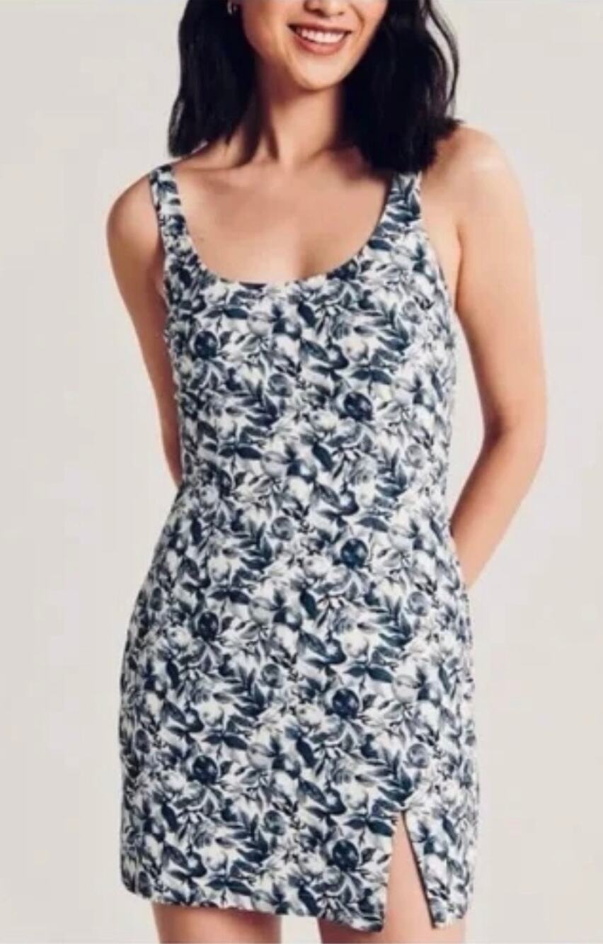 Abercrombie & Fitch Mini Dress 90s Blue and White Floral Pattern size Small